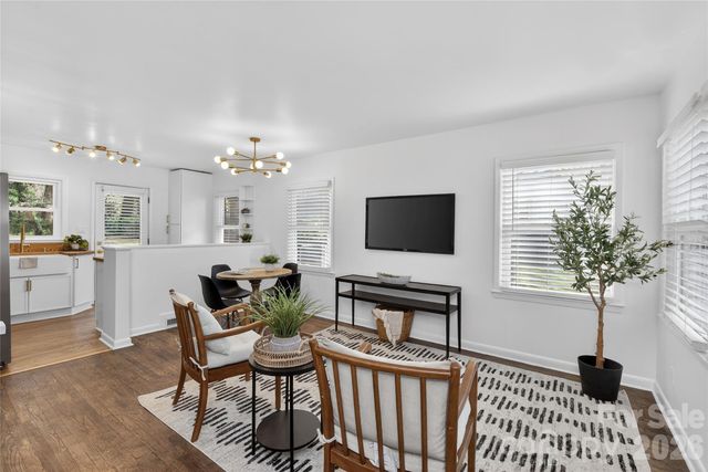 5412 Milhaven Lane, Charlotte, NC 28269