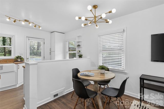 5412 Milhaven Lane, Charlotte, NC 28269