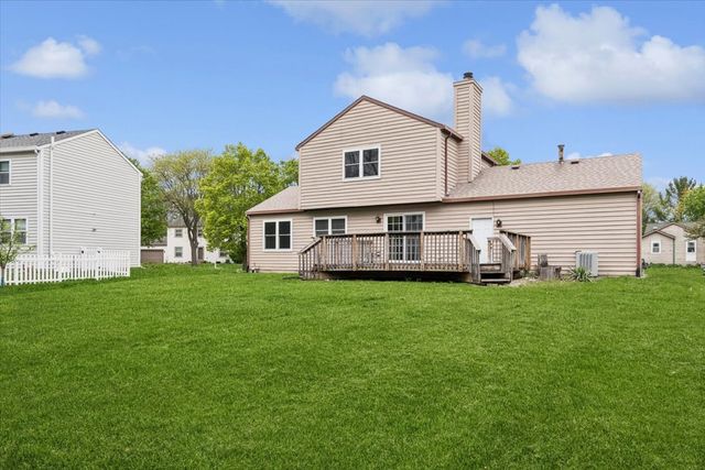 1440 CARLETON Avenue, Naperville, IL 60565