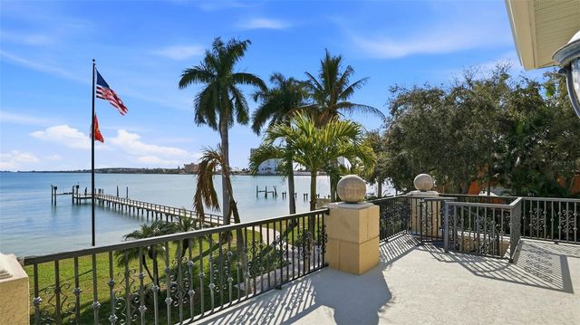 6755 30TH STREET S, St Petersburg, FL 33712