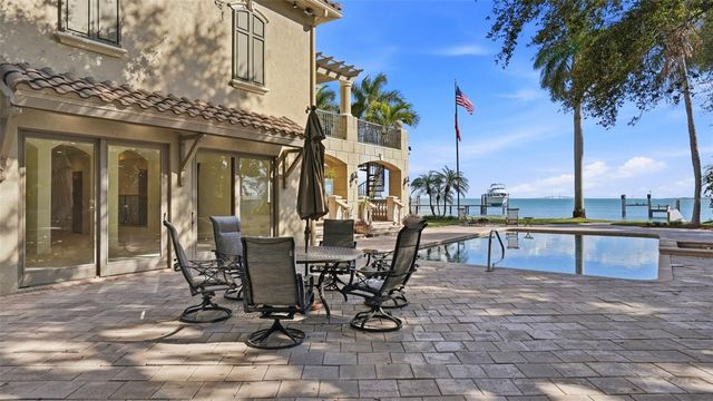 6755 30TH STREET S, St Petersburg, FL 33712