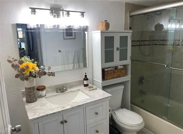 13545 Eagle Ridge DR # 825, Fort Myers, FL 33912