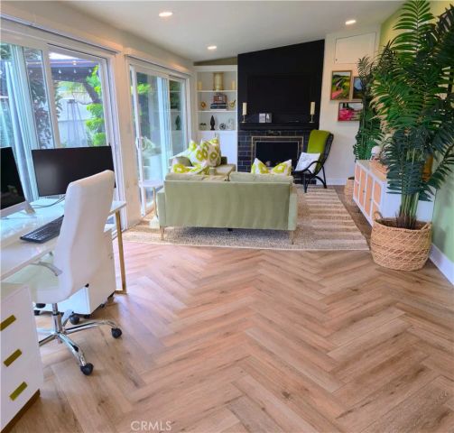 58 Saratoga, Newport Beach, CA 92660