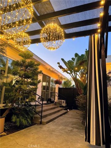 58 Saratoga, Newport Beach, CA 92660