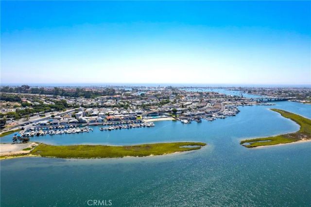 58 Saratoga, Newport Beach, CA 92660