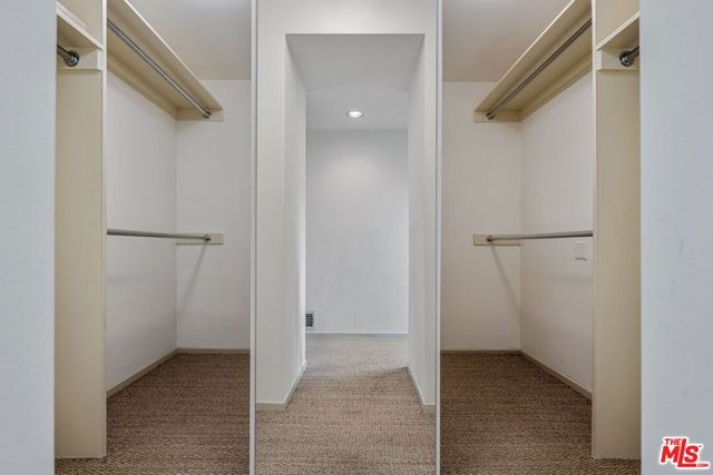 9421 Lloydcrest Drive, Los Angeles, CA 90210