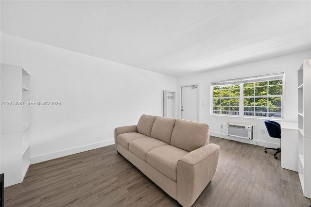 6565 Santona Street B17, Coral Gables, FL 33146