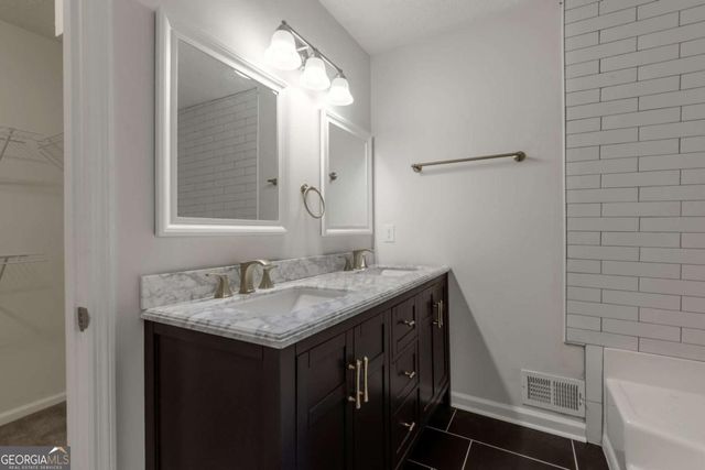 4870 Wade Valley Way, Cumming, GA 30040