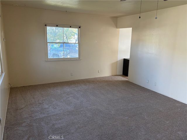 509 N Alameda Avenue, Azusa, CA 91702