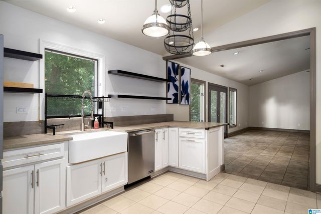5923 RIVERVIEW DRIVE, Irondale, AL 35210
