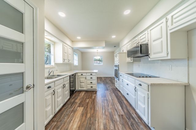 2212 Vickers Drive, Plano, TX 75075