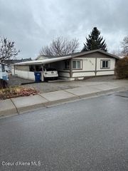 1772 W WINDSOR AVE, F2-14, Coeur D'alene, ID 83815