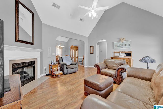 155 CHINABERRY LANE, Alabaster, AL 35114