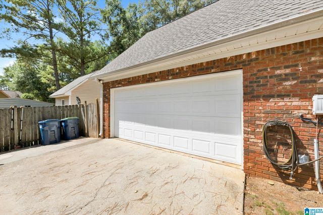 155 CHINABERRY LANE, Alabaster, AL 35114
