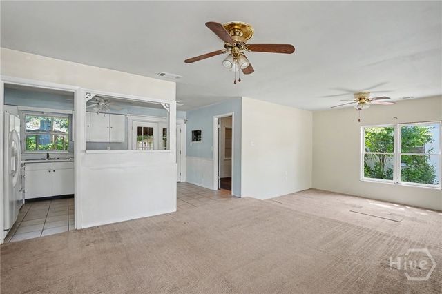10 Port Royal Drive, Savannah, GA 31410