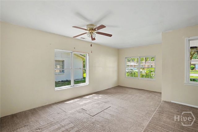 10 Port Royal Drive, Savannah, GA 31410