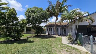 117 NW 11th Ave, Dania Beach, FL 33004