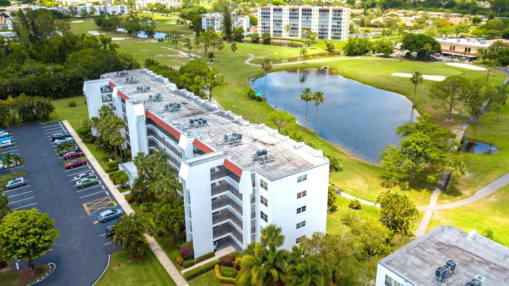 3593 Birdie Drive 507, Greenacres, FL 33467