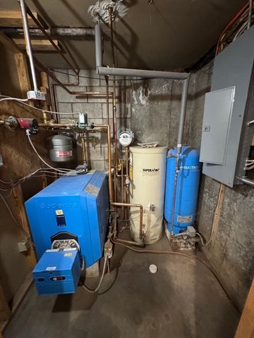 47 Kingsbury Rd, Norfolk, MA 02056