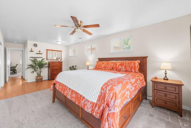 1293 Devonshire Dr, Vacaville, CA 95687