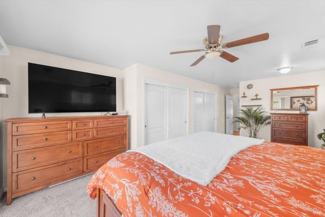 1293 Devonshire Dr, Vacaville, CA 95687