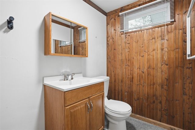 1150 Arrowood Dr, Mt Lebanon, PA 15243