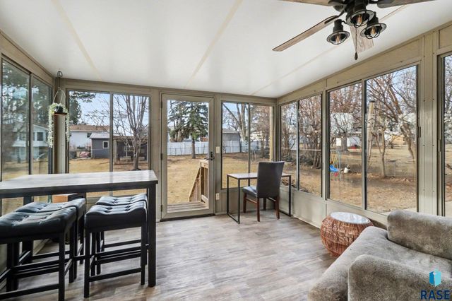 4701 W 37th St Street, Sioux Falls, SD 57106