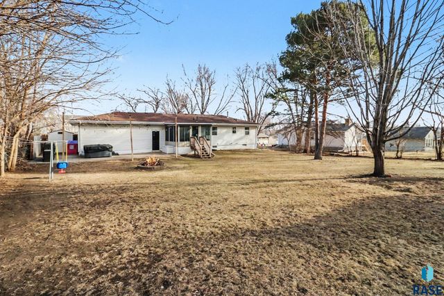 4701 W 37th St Street, Sioux Falls, SD 57106