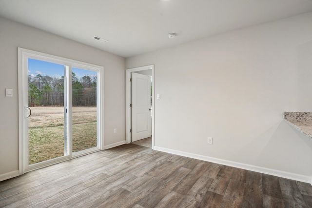 108 FIELDCREST LN, Staunton, VA 24401