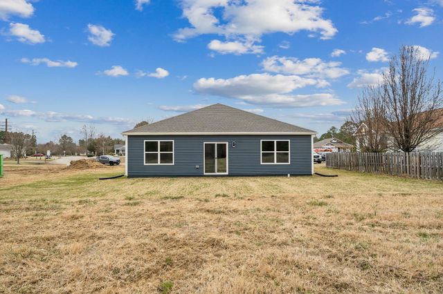 108 FIELDCREST LN, Staunton, VA 24401