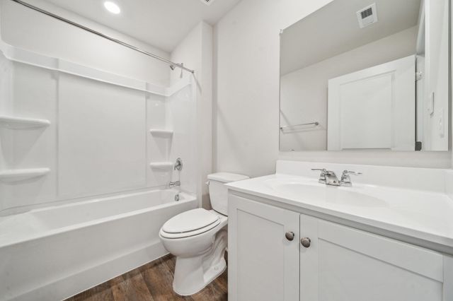 108 FIELDCREST LN, Staunton, VA 24401