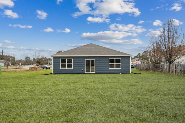 108 FIELDCREST LN, Staunton, VA 24401