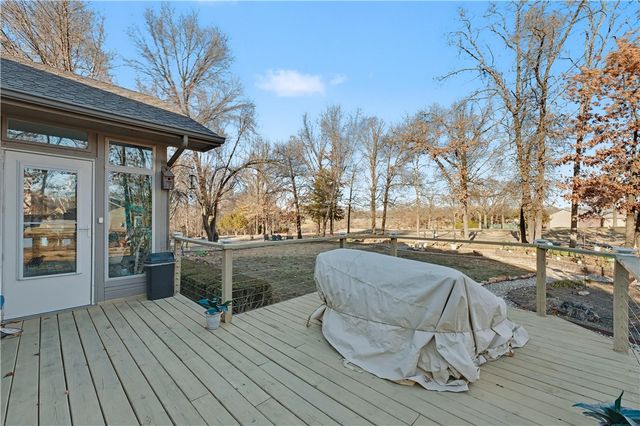 16 Monikie Drive, Bella Vista, AR 72715