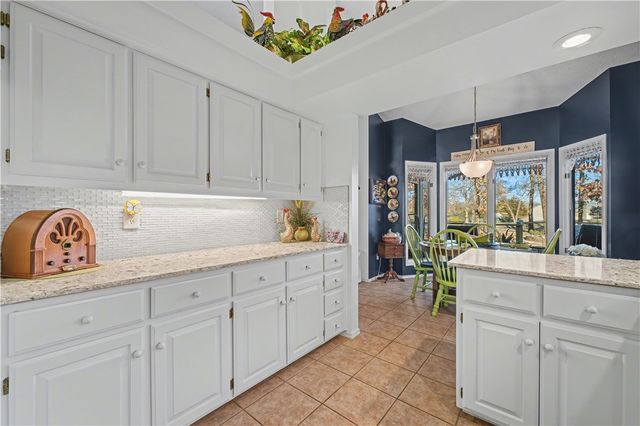 16 Monikie Drive, Bella Vista, AR 72715