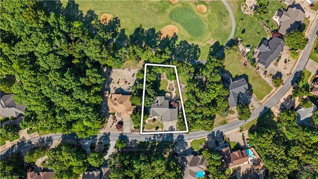 16 Monikie Drive, Bella Vista, AR 72715