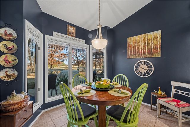 16 Monikie Drive, Bella Vista, AR 72715