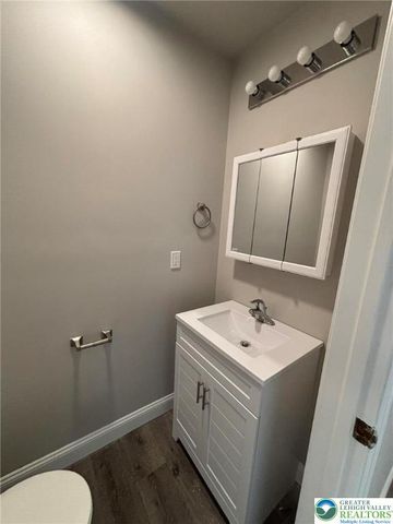 818 William Street, Pen Argyl Boro, PA 18072