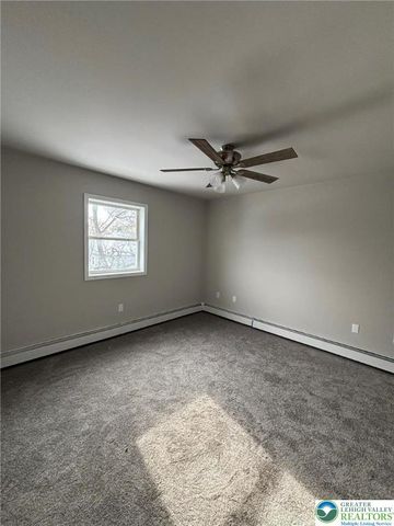 818 William Street, Pen Argyl Boro, PA 18072