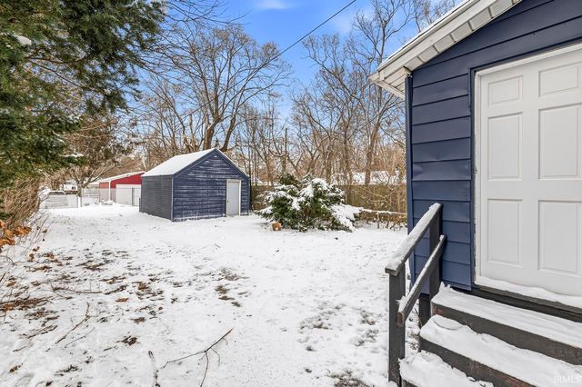 2317 Roger Street, South Bend, IN 46628