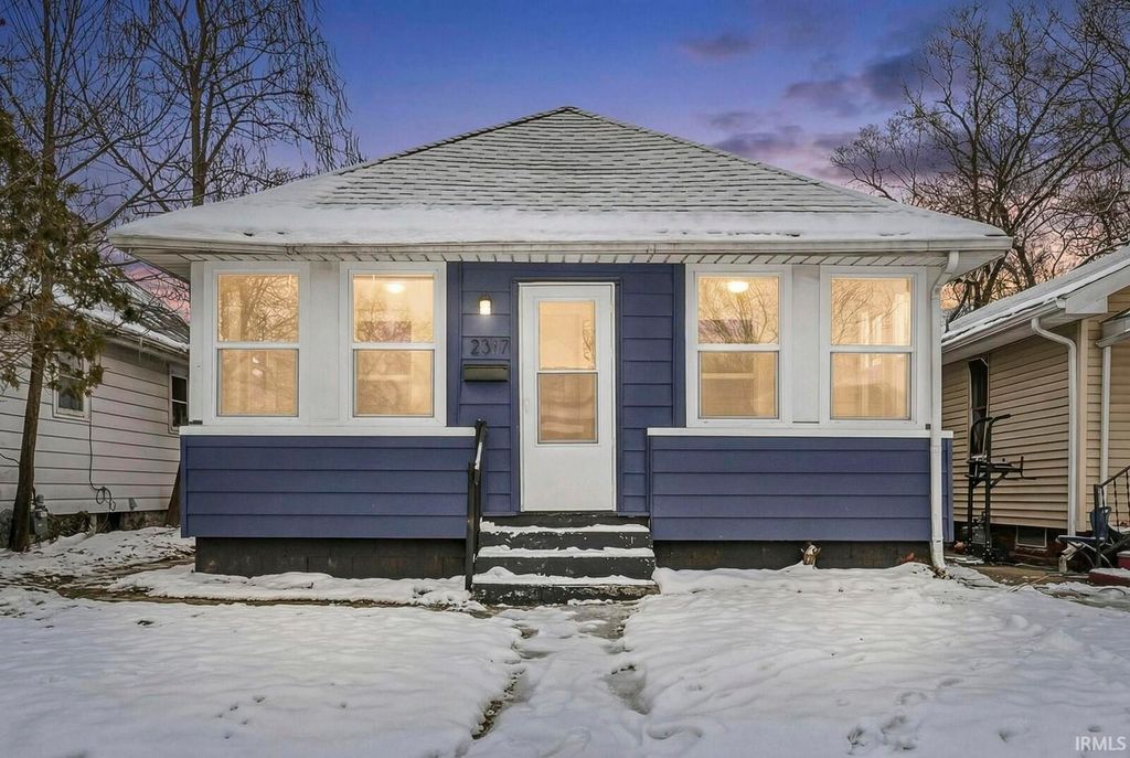 2317 Roger Street, South Bend, IN 46628