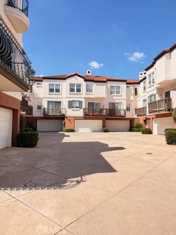 2942 Ballesteros, Tustin, CA 92782