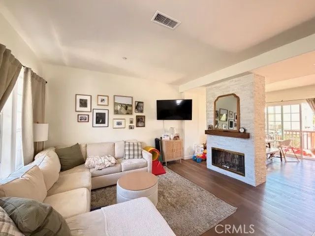 2942 Ballesteros, Tustin, CA 92782