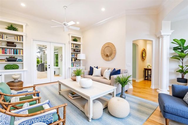 304 LOCHEN CIRCLE SE, Winter Haven, FL 33884