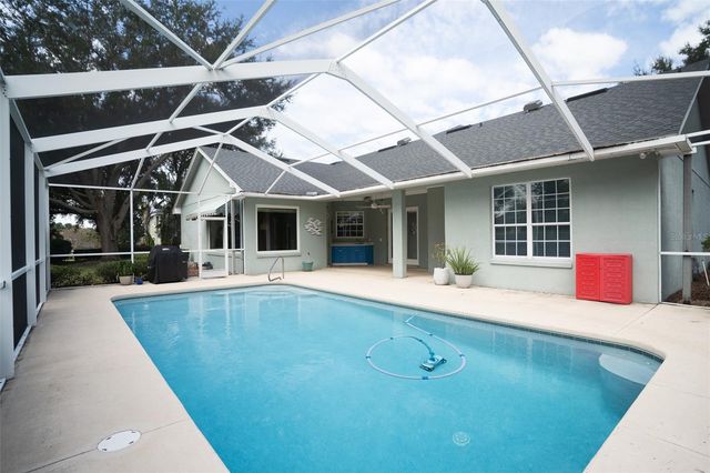 304 LOCHEN CIRCLE SE, Winter Haven, FL 33884