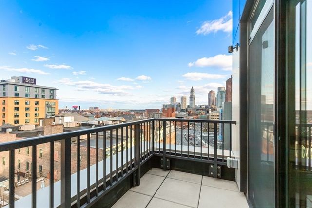 121 Portland St 902, Boston, MA 02114