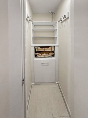 121 Portland St 902, Boston, MA 02114