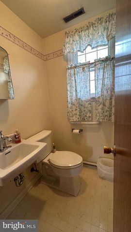 8539 BRYN MAWR AVE, Pennsauken, NJ 08109