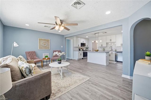 711 Hilton BLVD, Newport News, VA 23605