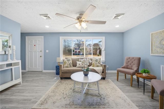 711 Hilton BLVD, Newport News, VA 23605