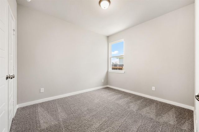 133 Walk Way DR, Jarrell, TX 76537